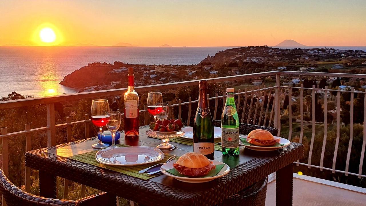 Naturamare Apartments - Piscina Idromassaggio Con Vista Mare Aperta Fino Alle Ore 22-00 Capo Vaticano Exterior foto