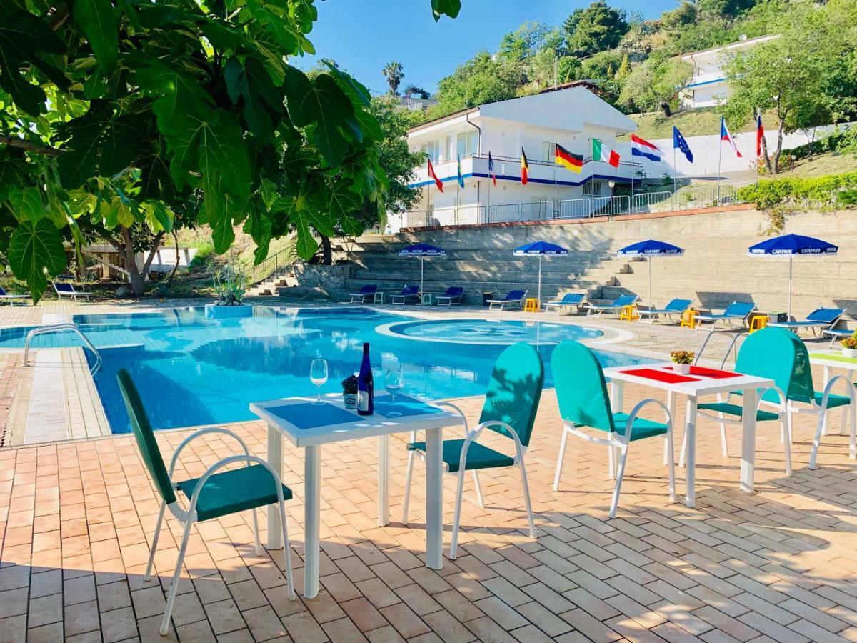 Naturamare Apartments - Piscina Idromassaggio Con Vista Mare Aperta Fino Alle Ore 22-00 Capo Vaticano Exterior foto